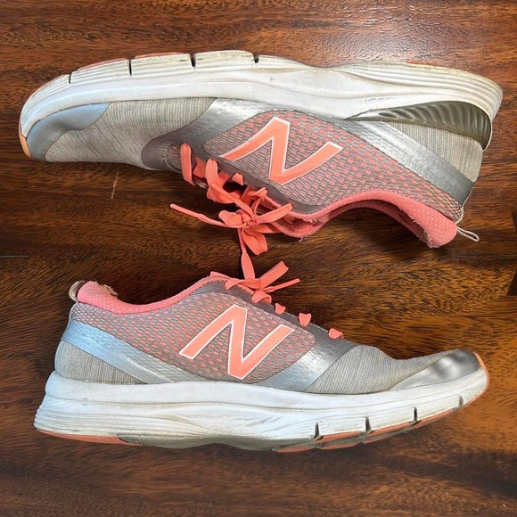New Balance Shoes - Women's New balance 711 Trainer Sneaker Size 11